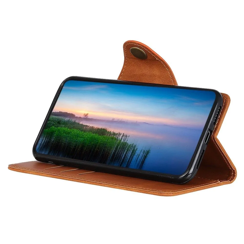 Alpha Motorola Moto G52 flip case - Brown