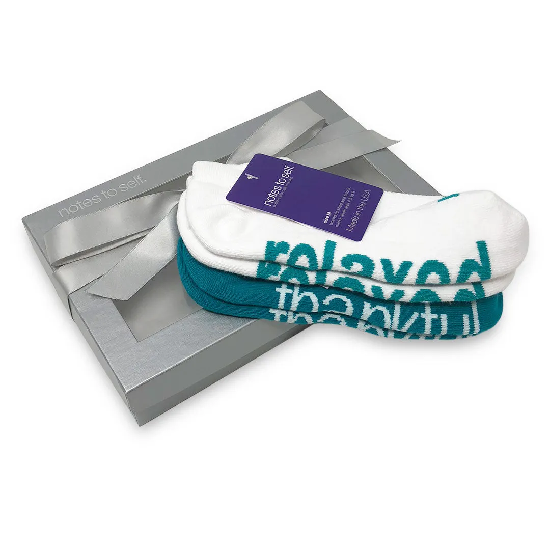 I am relaxed®   I am thankful™ socks in silver gift box