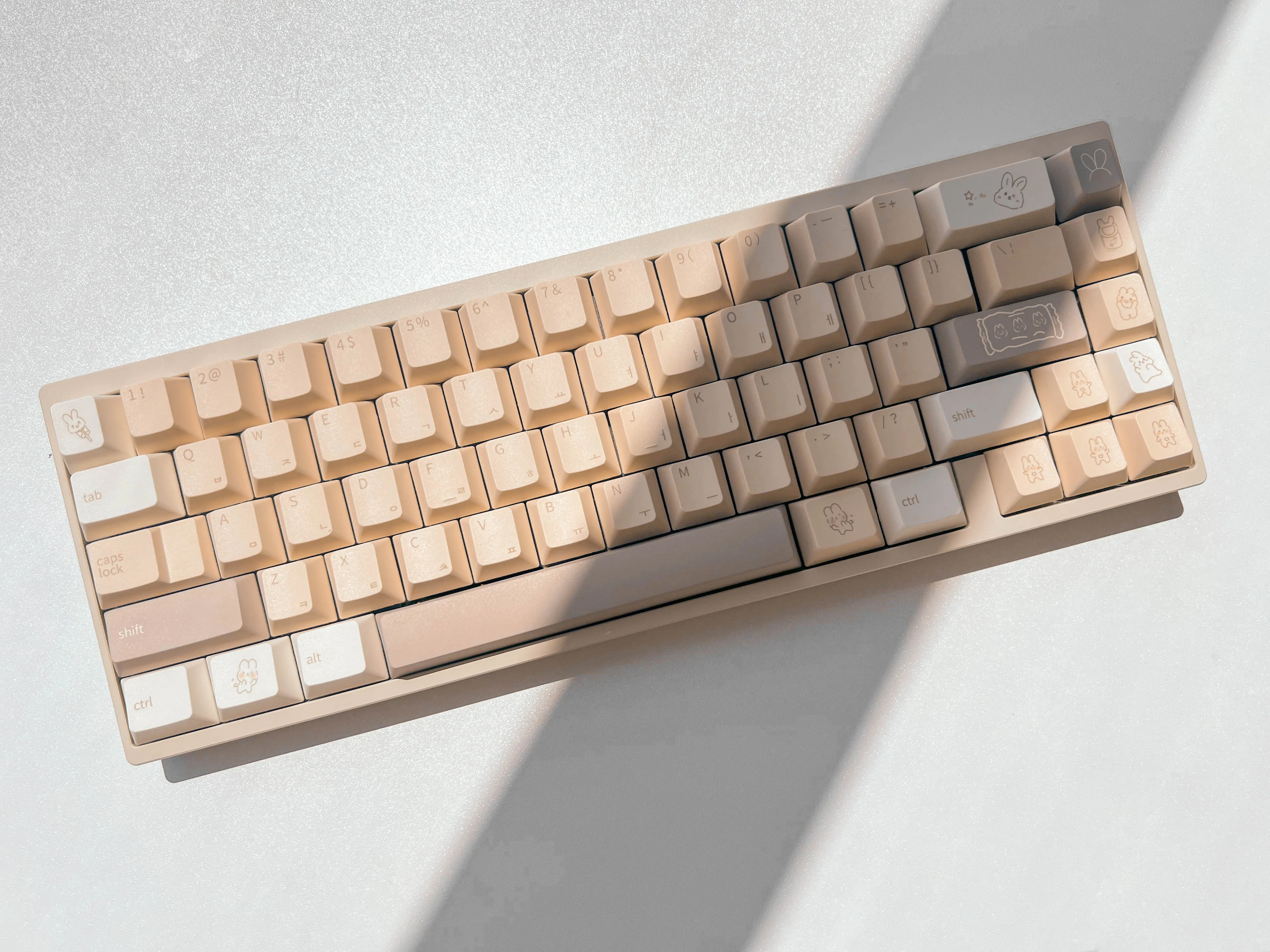 QTUO Toffee Bunny Keycaps