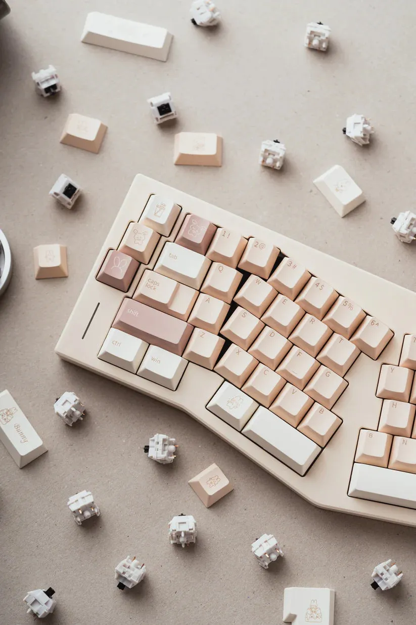 QTUO Toffee Bunny Keycaps