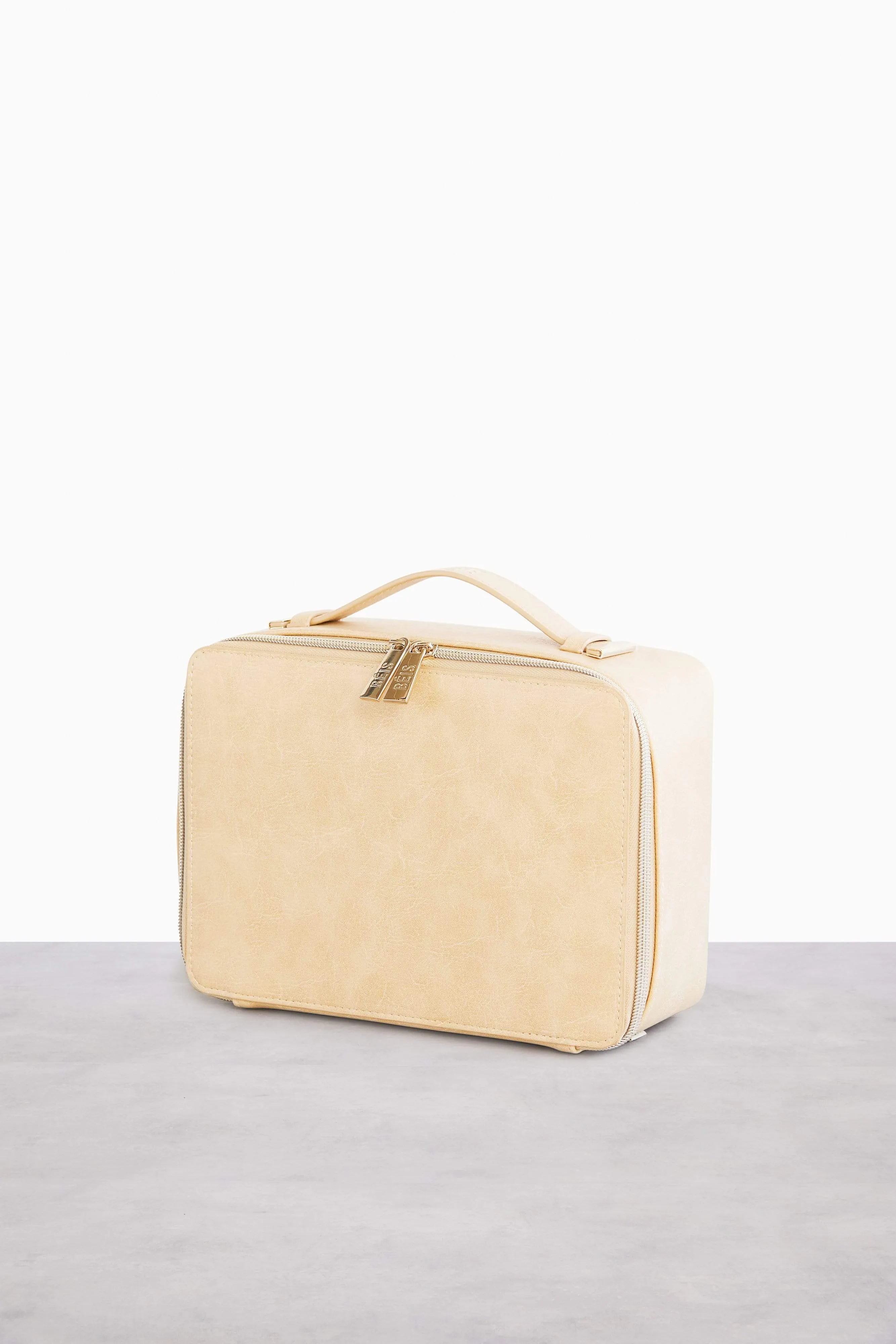 The Cosmetic Case in Beige