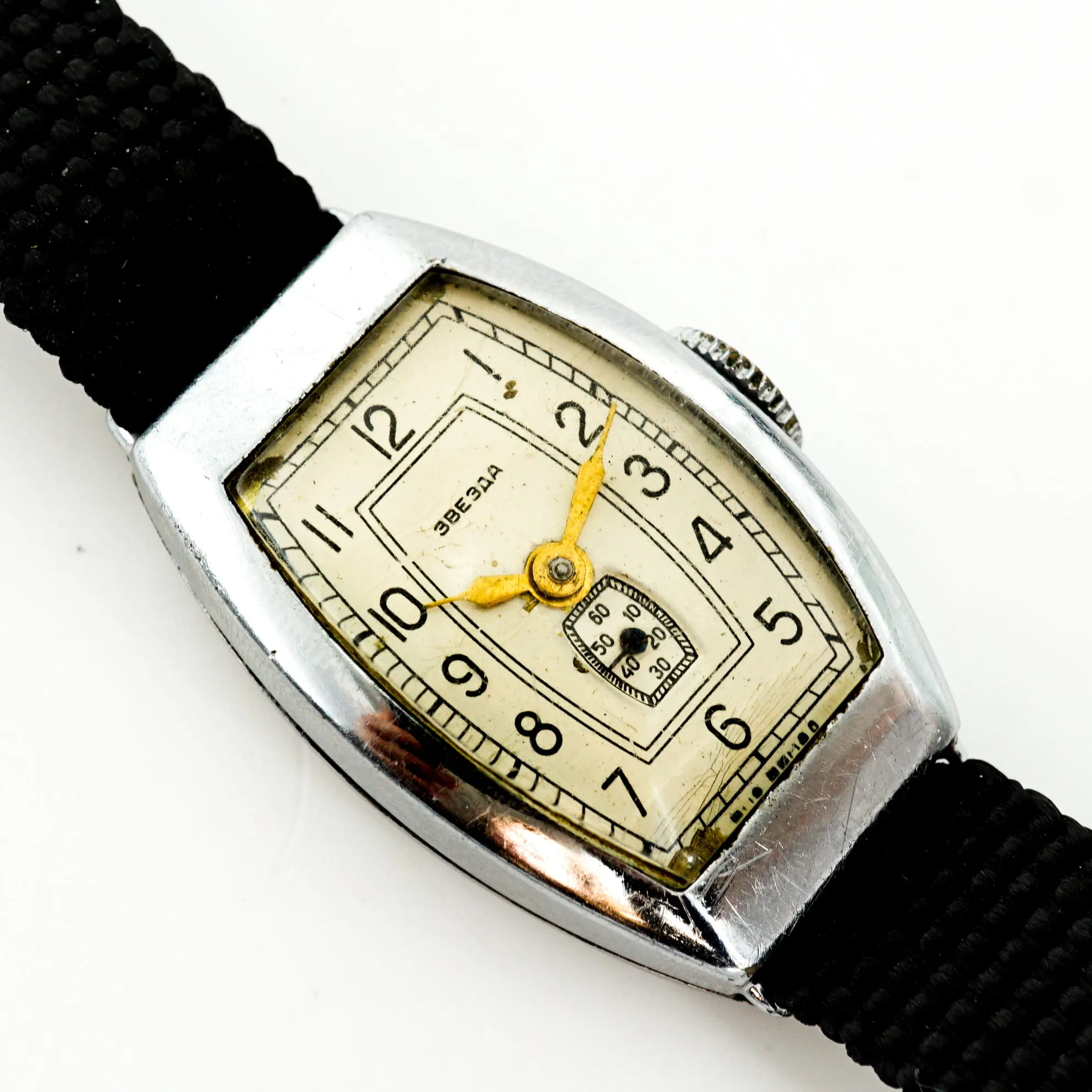 Vintage Soviet womens mechanical watch Zvezda 3Q1958